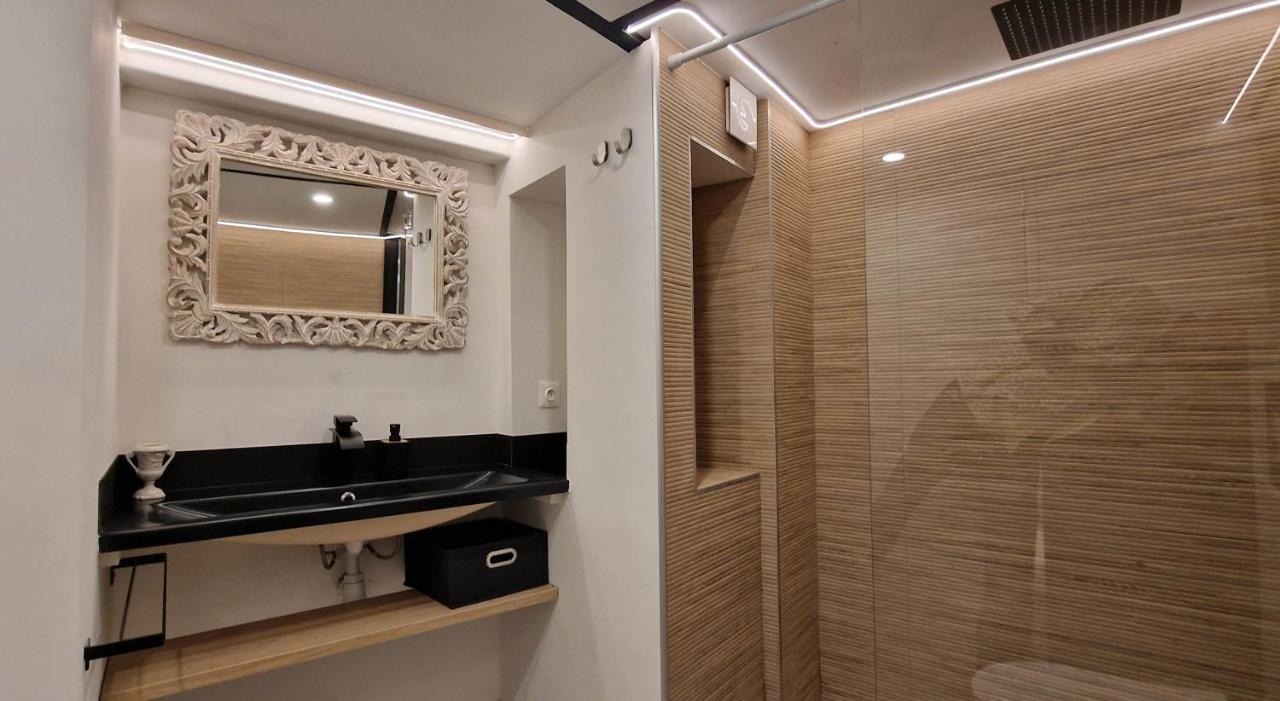 Tres Joli Loft Au Coeur De Ницца Экстерьер фото